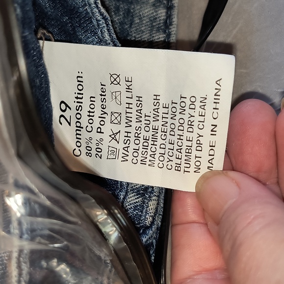 New in package, Leopard Print Destroyed Patch Jeans - Picture 11 of 11